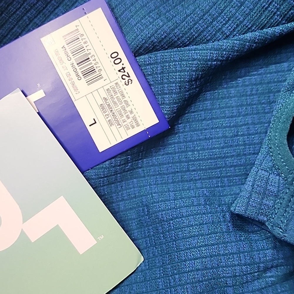 JoyLab Top NwT - Picture 2 of 4